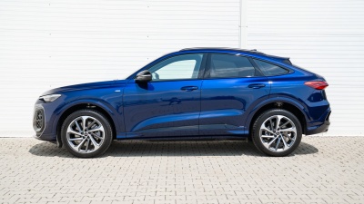 AUDI Q5 Sportback 2.0 TDI Quattro (pohľad do interiéru)