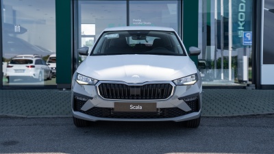 Škoda Scala 1.0 TSI Drive 130 (pohľad zozadu)