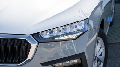 Škoda Scala 1.0 TSI Drive 130 (pohľad spredu)