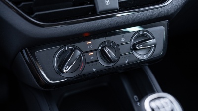 Škoda Scala 1.0 TSI Drive 130 (pohľad do interiéru)