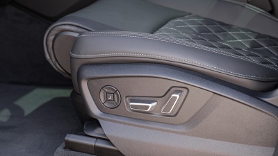 AUDI Q8 3.0 TDI Quattro (pohľad do interiéru)