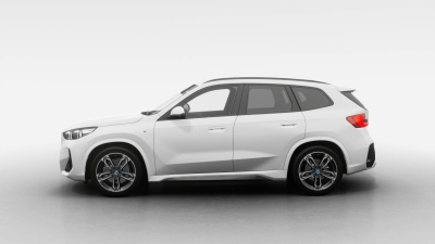 BMW iX1 20 eDrive (pohľad zozadu)