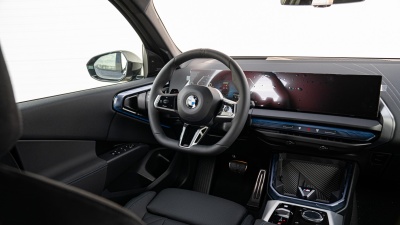 BMW X3 20d xDrive (pohľad do interiéru)