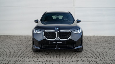 BMW X3 20d xDrive (pohľad do interiéru)