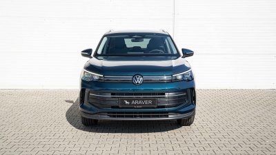 VW Tiguan 2.0 TSI Limited 4x4 (pohľad spredu)