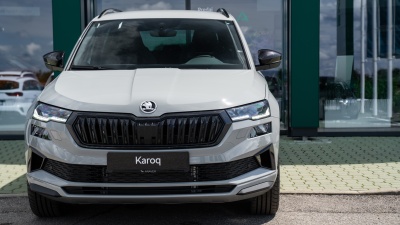 Škoda Karoq 2.0 TDI Sportline 4x4 (pohľad zboku)