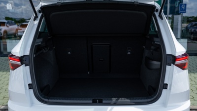 Škoda Karoq 1.5 TSI Drive 130 (pohľad do interiéru)