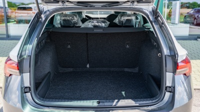 Škoda Octavia Combi 1.5 TSI Drive 130 (pohľad do interiéru)