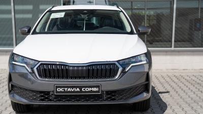 Škoda Octavia combi 1.5 TSI Drive 130 (pohľad do interiéru)