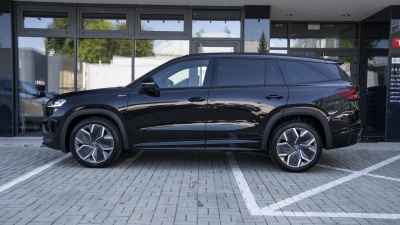 Škoda Kodiaq 2.0 TSI Sportline 4x4 (pohľad zozadu)