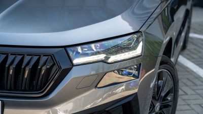 Škoda Karoq 1.5 TSI Sportline (pohľad do interiéru)