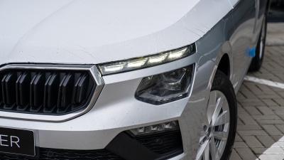 Škoda Kamiq 1.0 TSI Drive 130 Plus (pohľad do interiéru)
