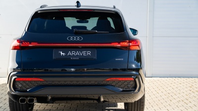 AUDI Q5 2.0 TDI Quattro (pohľad zozadu)