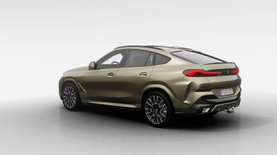 BMW X6 30d xDrive (pohľad zboku)