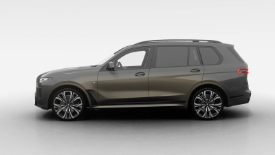 BMW X7 40d xDrive (pohľad zozadu)