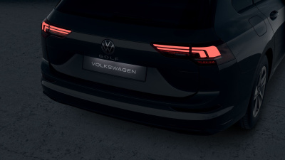 VW Golf Variant 2.0 TDI (pohľad do interiéru)