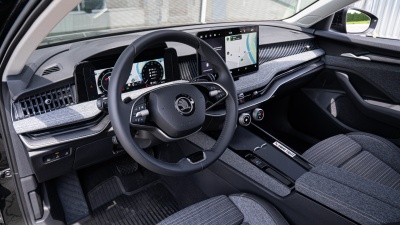 Škoda Superb 2.0 TDI Top Selection 