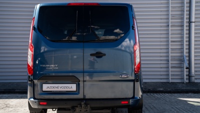 Ford Transit Custom 2.0 EcoBlue 8- miestny