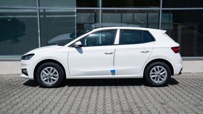 Škoda Fabia 1.0 TSI Drive Plus  (pohľad zboku)