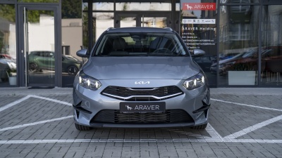 Kia Ceed SW 1.5 T-GDi Gold (pohľad zozadu)