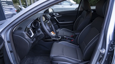 Kia Ceed SW 1.5 T-GDi Gold (pohľad do interiéru)