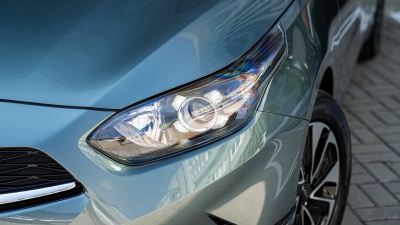 Kia Ceed SW 1.5 T-GDi 7DCT Gold (pohľad do interiéru)