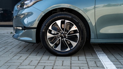 Kia Ceed SW 1.5 T-GDi 7DCT Gold (pohľad do interiéru)