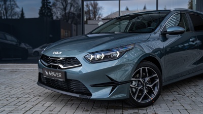 Kia Ceed SW 1.5 T-GDi 7DCT Gold (pohľad do interiéru)