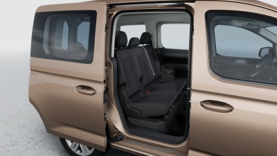 VW Caddy Basis 1.5 TSI (pohľad do interiéru)