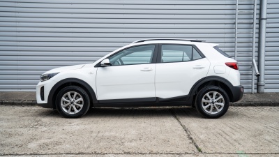 Kia Stonic 1.0 T-GDi  (pohľad zboku)