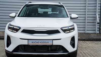 Kia Stonic 1.0 T-GDi  (pohľad do interiéru)