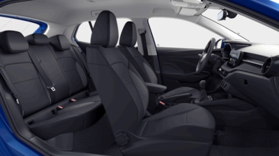 Fabia 1.0 MPI Essence (pohľad spredu)