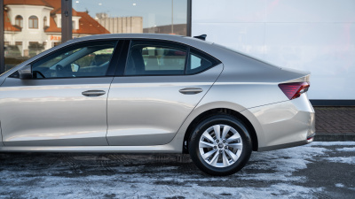 Škoda Octavia 1.5 TSI Drive 130 (pohľad do interiéru)