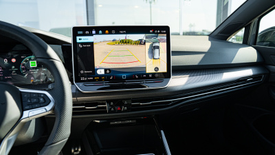 VW Golf R-Line Limited 1.5 eTSI 