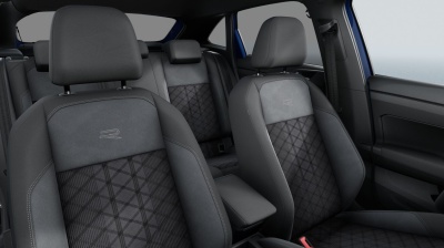 VW Taigo 1.0 TSI R-Line Limited (pohľad do interiéru)