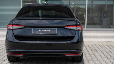 Škoda Superb 2.0 TDI Sportline 4x4 (pohľad do interiéru)