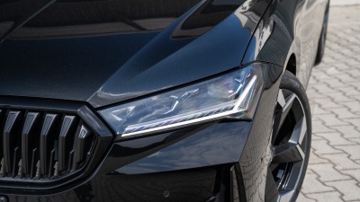 Škoda Superb 2.0 TDI Sportline 4x4 (pohľad do interiéru)