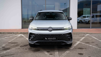 VW Tiguan 1.5 eTSI R-line (pohľad do interiéru)