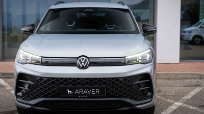 VW Tiguan 1.5 eTSI R-line (pohľad do interiéru)