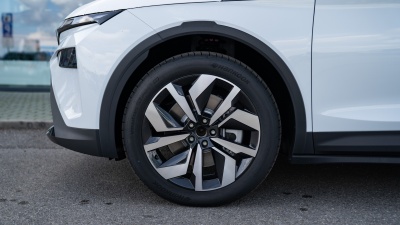 Škoda Elroq 85 Sportline (pohľad do interiéru)