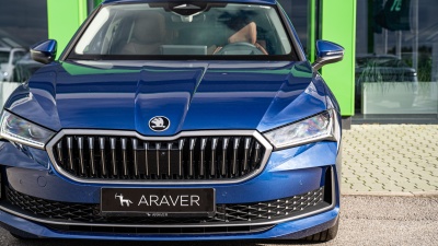Škoda Superb Combi 2.0 TDI L&K 4x4 (pohľad zboku)