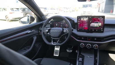 Škoda Superb Combi 2.0 TSI Sportline 4x4