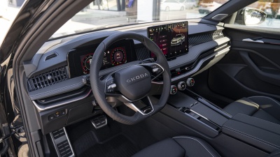 Škoda Superb Combi 2.0 TSI Sportline 4x4