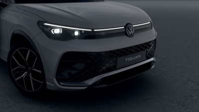VW Tiguan 1.5 TSI eHybrid R-Line Limited (pohľad spredu)
