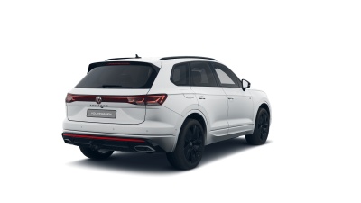 VW Touareg 3.0 TDI R-Line Limited (pohľad spredu)