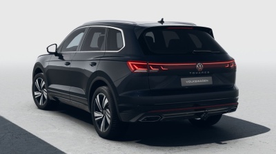 VW Touareg 3.0 TDI Elegance Limited (pohľad zozadu)