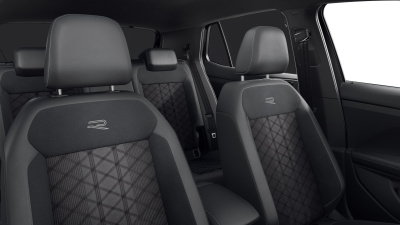 VW T-Cross R-Line Limited 1.5 TSI  (pohľad do interiéru)