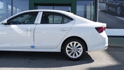 Škoda Octavia 1.5 TSI Top Selection (pohľad do interiéru)