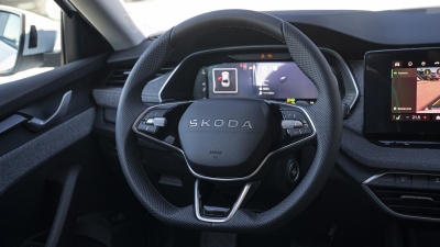 Škoda Octavia 1.5 TSI Top Selection (pohľad do interiéru)