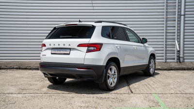 Škoda Karoq Ambition Plus 1,5 TSI DSG7 (pohľad spredu)
